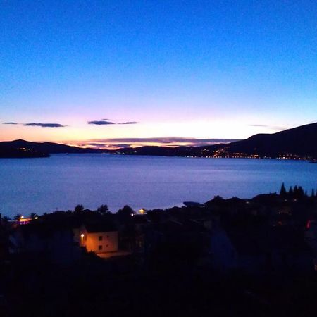 Apartmani Mila A1 & A2 & 3 Trogir Exterior photo