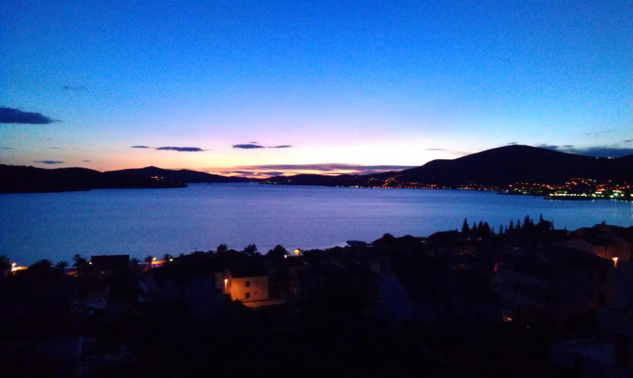 Apartmani Mila A1 & A2 & 3 Trogir Exterior photo
